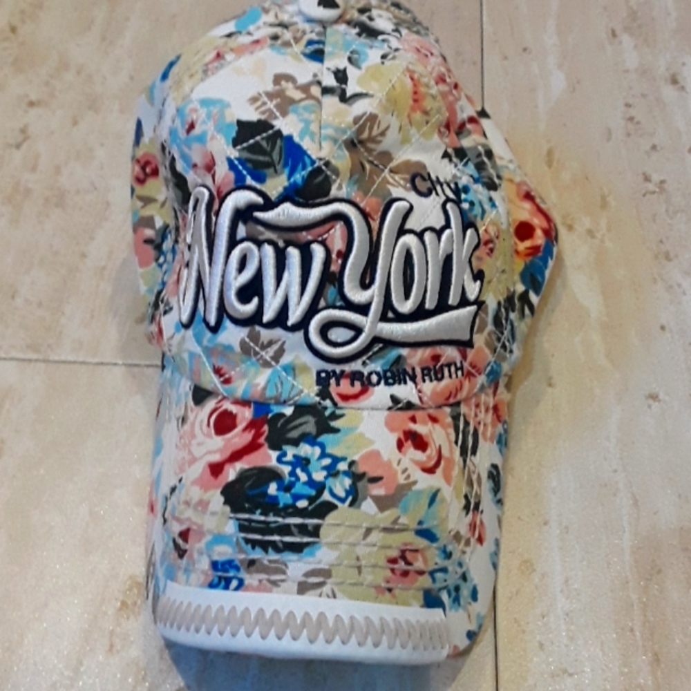 Robin Ruth New York City Hat